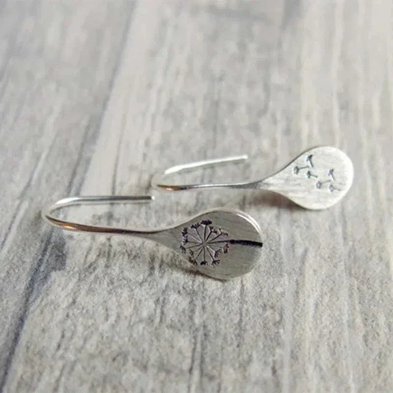 Dandelion Leaf Earrings Made of 925 Silver