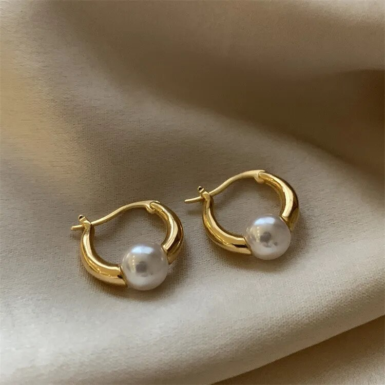 Elegant Gold Pearl Earrings