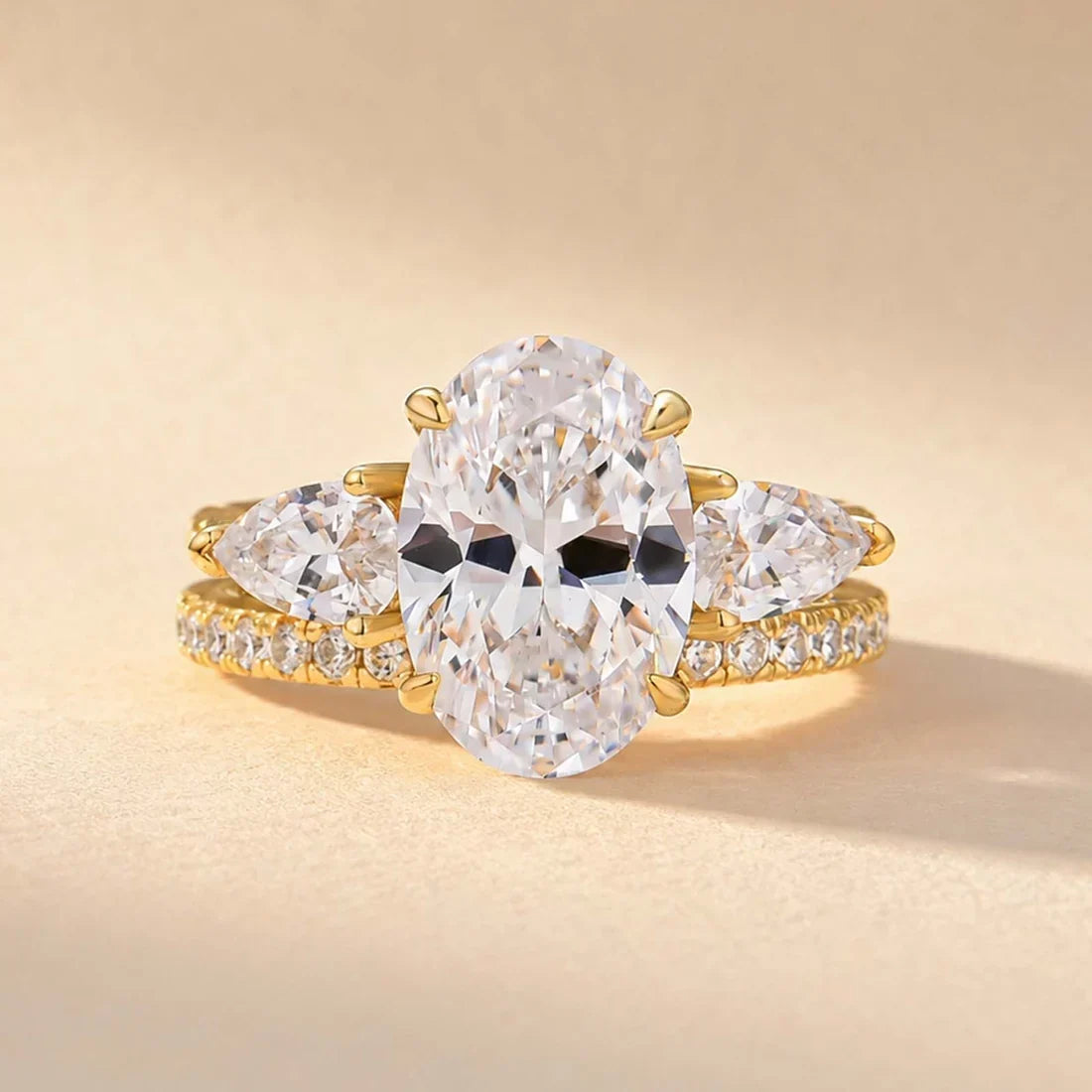 Oval Cut Wedding Ring Set For Women