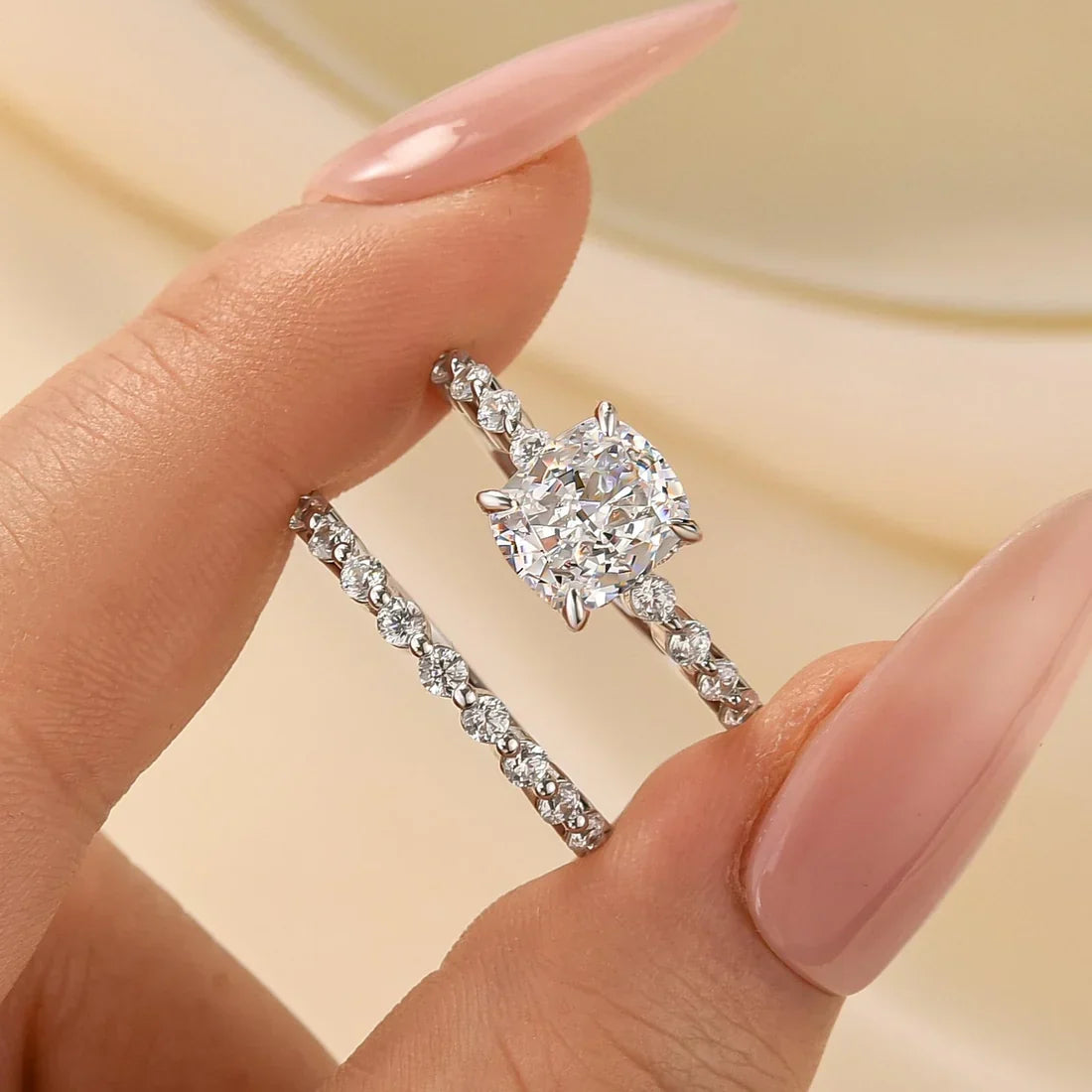 Cushion Cut Women'S Wedding Ring Set