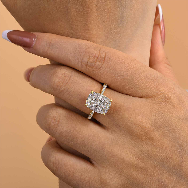 Crushed Ice Cushion Cut Engagement Ring For Women