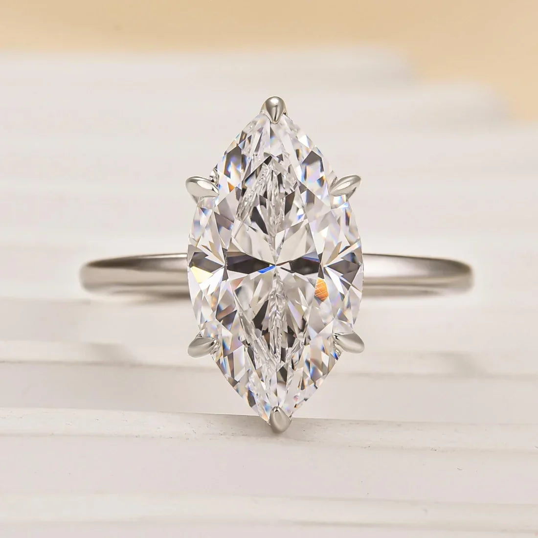 Fashion Marquise Cut Women'S Engagement Ring