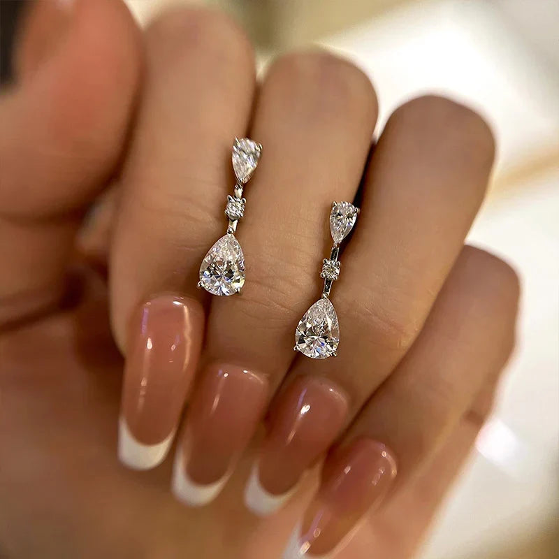 Elegant Pear Cut Women'S Earrings