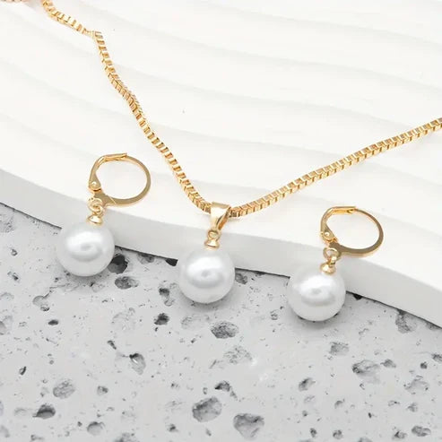 Golden  Pearl Jewelry Set
