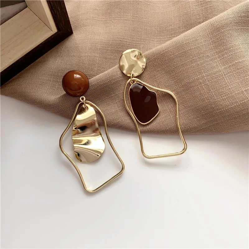Gold-Brown Vintage Stone Earrings