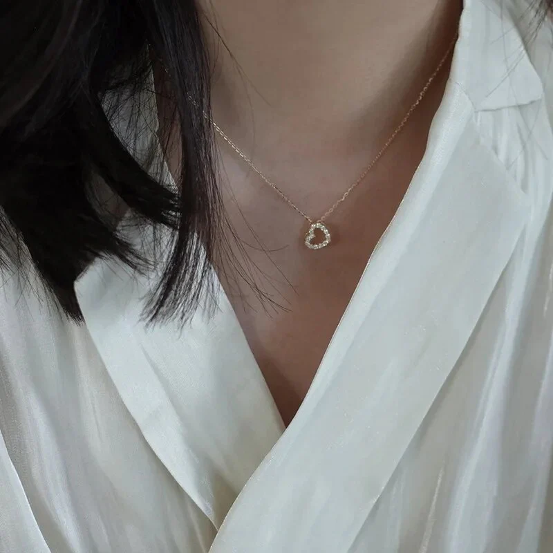 Elegant Shiny Heart Necklace