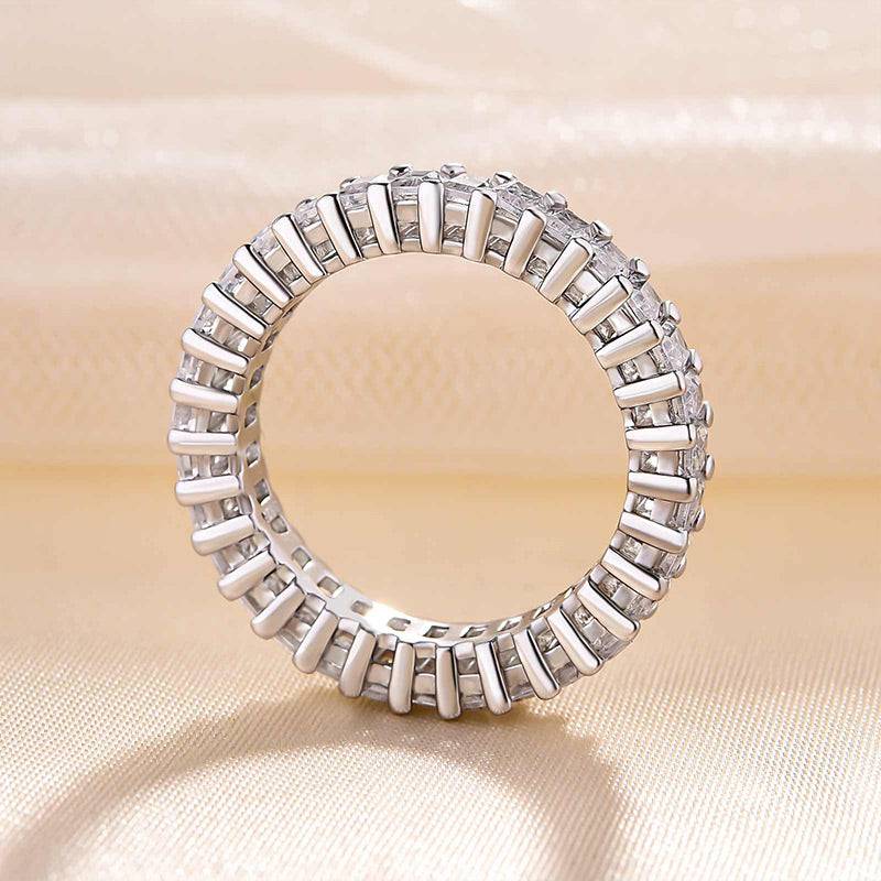 Classic Emerald Cut Women'S Wedding Ring